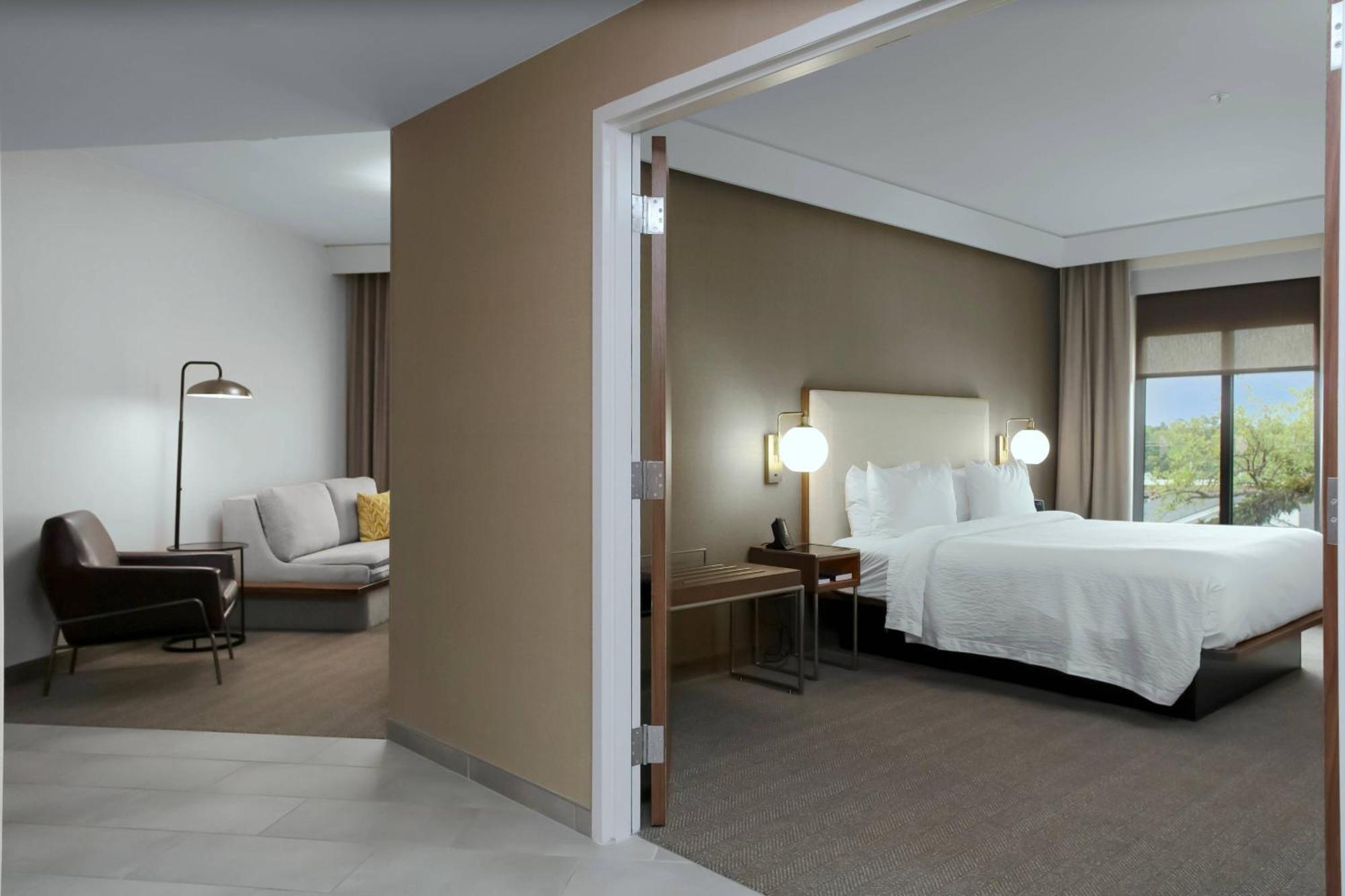 Courtyard By Marriott Thomasville Downtown Exterior foto